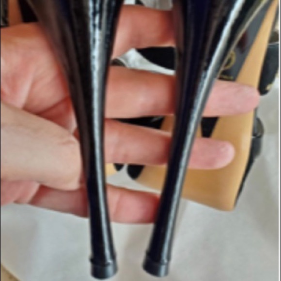 Versace Heels - Picture 6 of 12